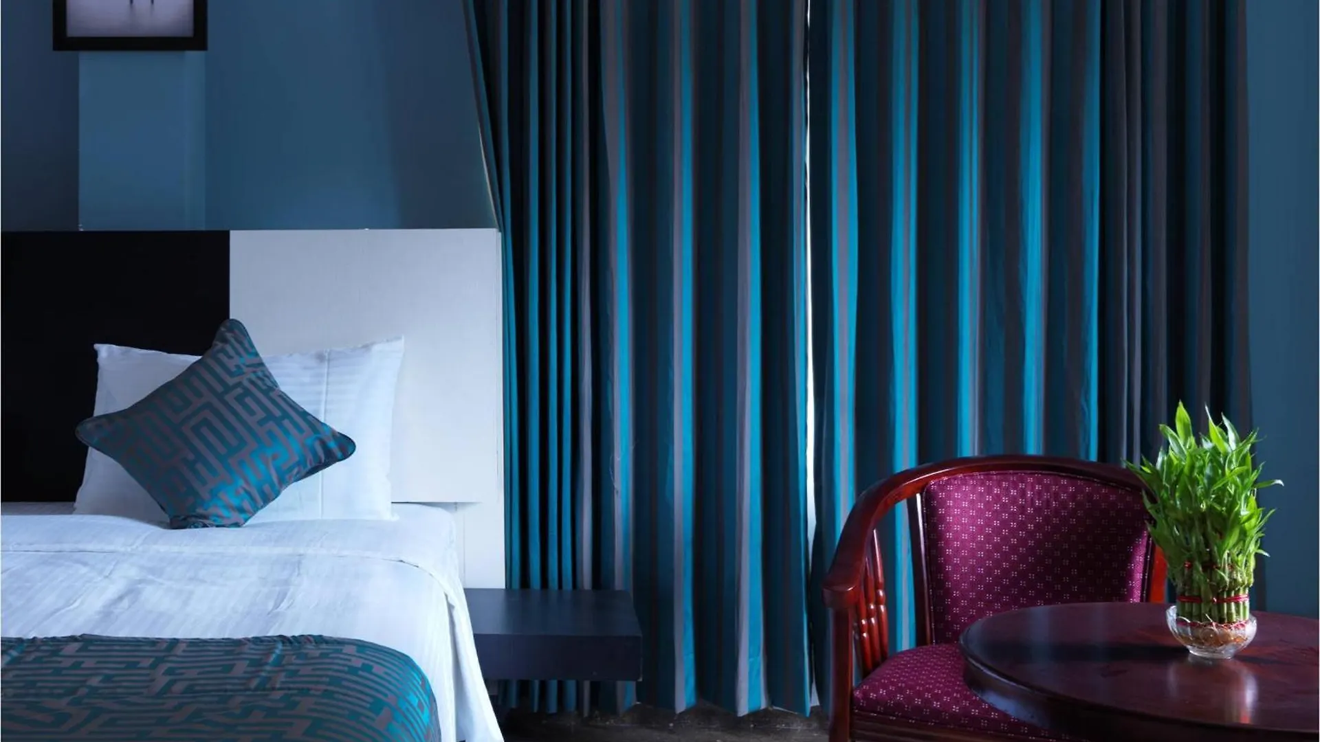 Hotel Aquarock Thiruvananthapuram 3*,  India