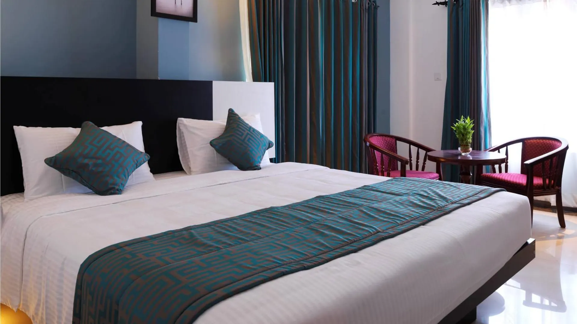 Hotel Aquarock Thiruvananthapuram