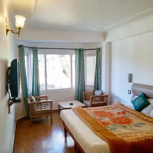 Hotel Rahat Regency Shimla ***